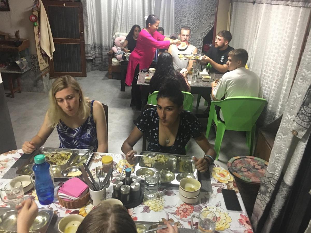 Bnb Royal Tourist House Катманду Екстер'єр фото